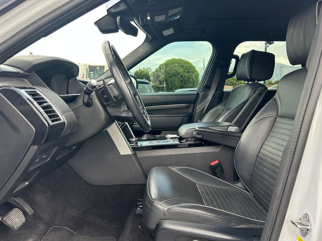 Used 2020 Land Rover Discovery HSE Luxury AWD/4WD image 26