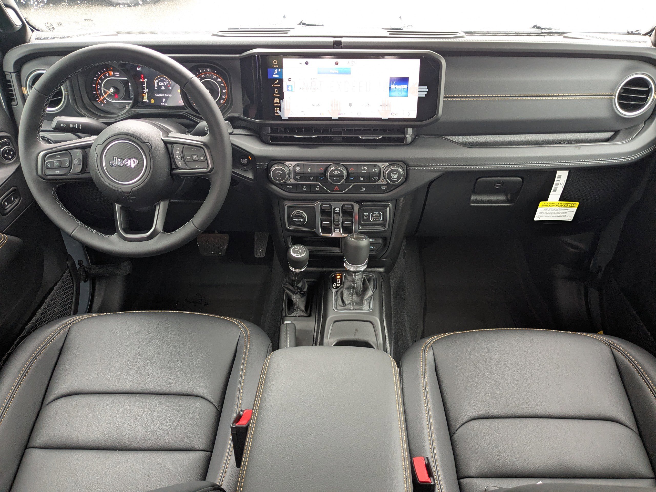 New 2026 Jeep Gladiator Sport AWD/4WD image 14