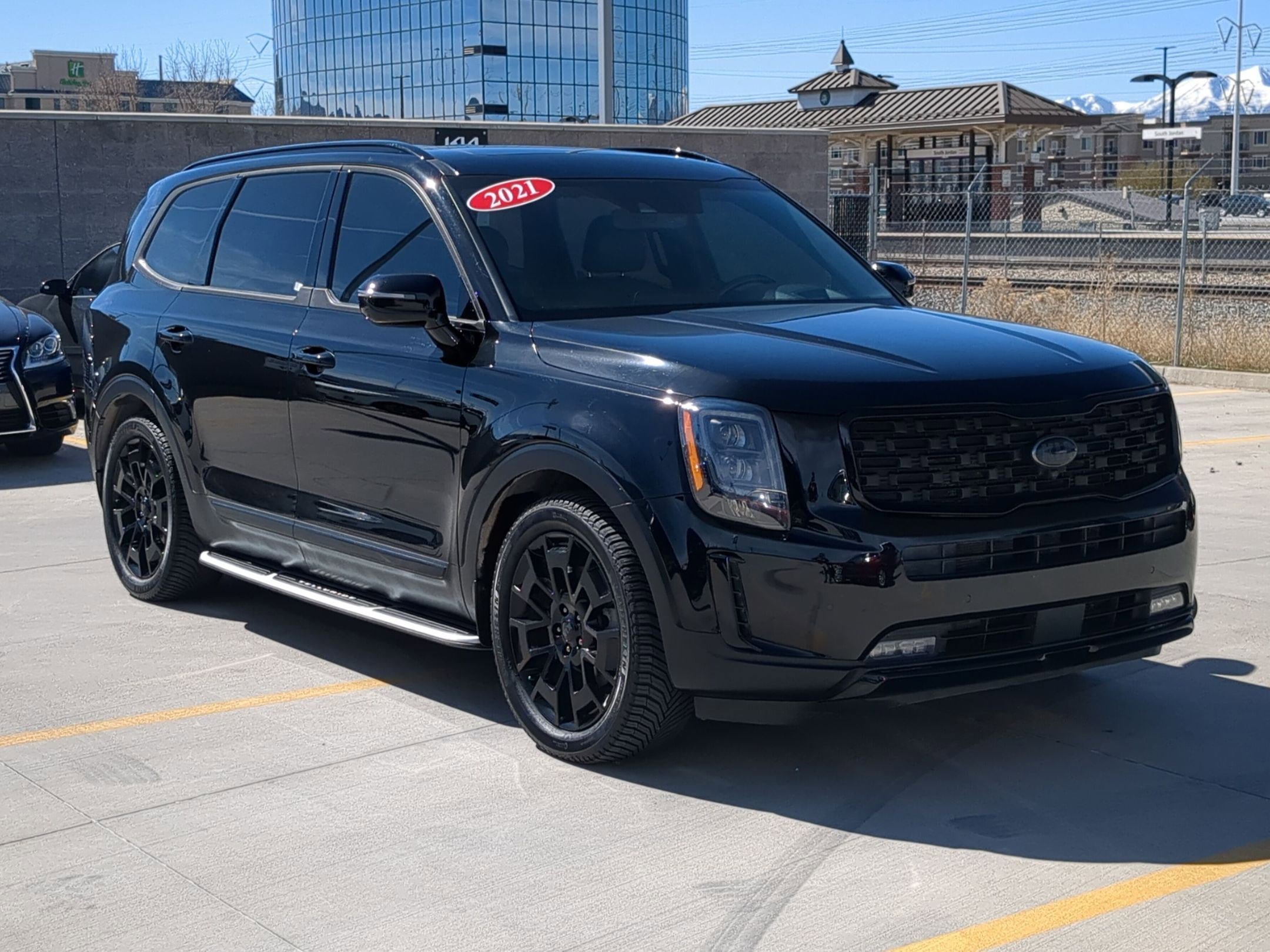 Used 2021 Kia Telluride SX w/ SX Prestige Package image 7