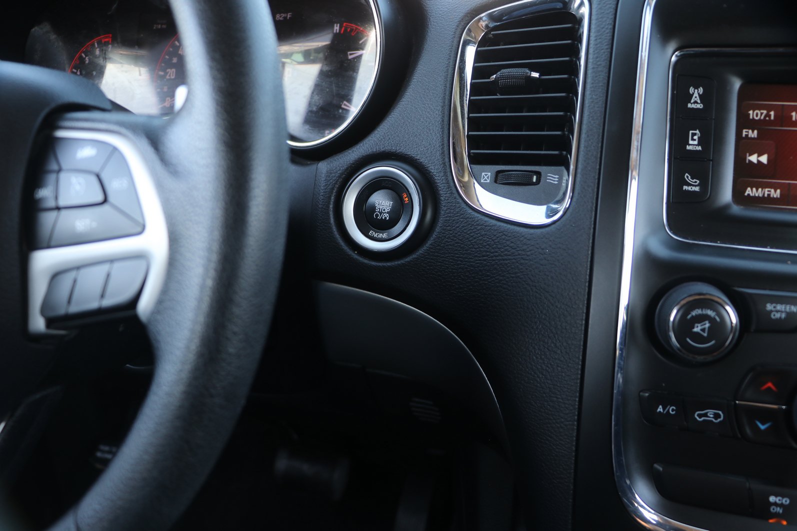 Used 2015 Dodge Durango SXT RWD image 24