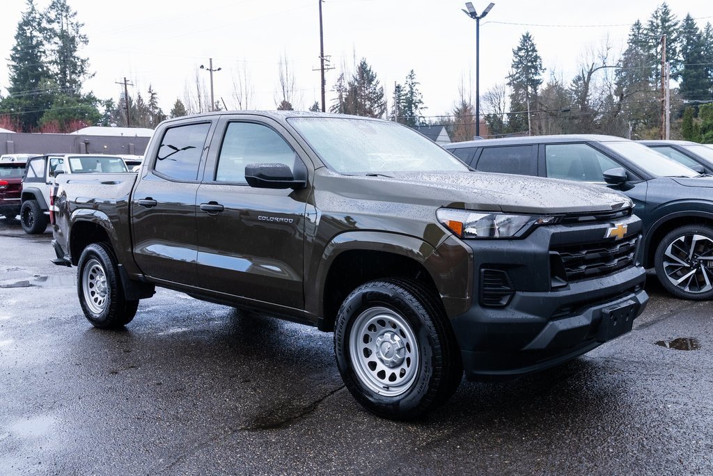 Used 2023 Chevrolet Colorado W/T image 1