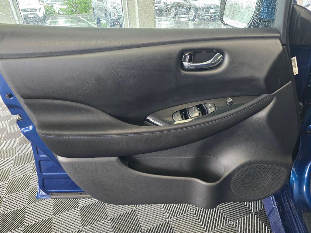 Used 2021 Nissan Leaf SV image 19