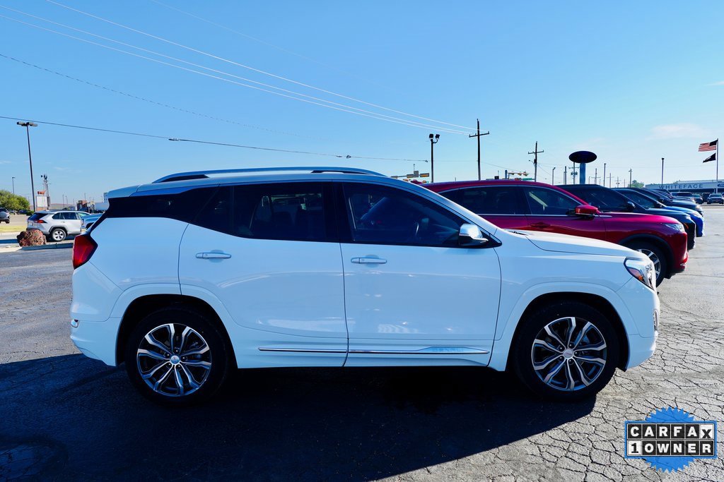 Used 2019 GMC Terrain Denali w/ Driver Alert Package II image 3