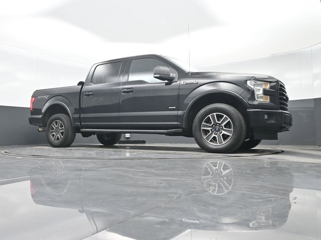 Used 2017 Ford F150 XLT w/ Equipment Group 302A Luxury image 32