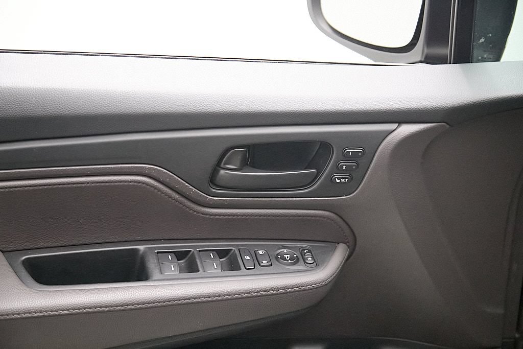 Used 2018 Honda Odyssey EX-L image 13