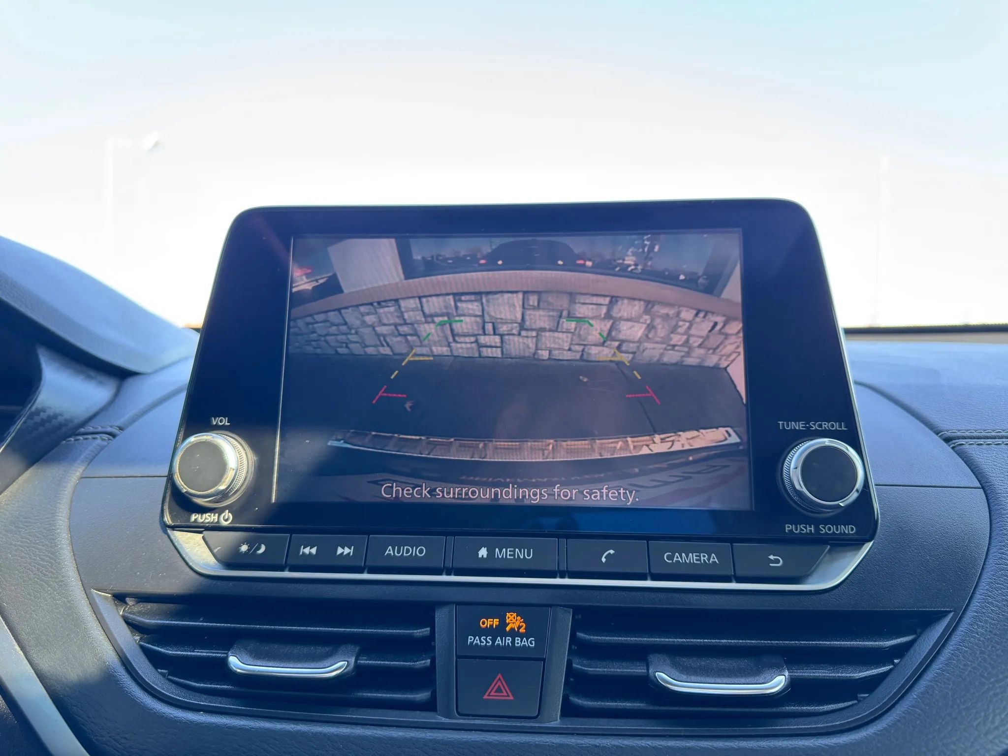 Used 2022 Nissan Altima 2.5 SV w/ SV Premium Package image 24