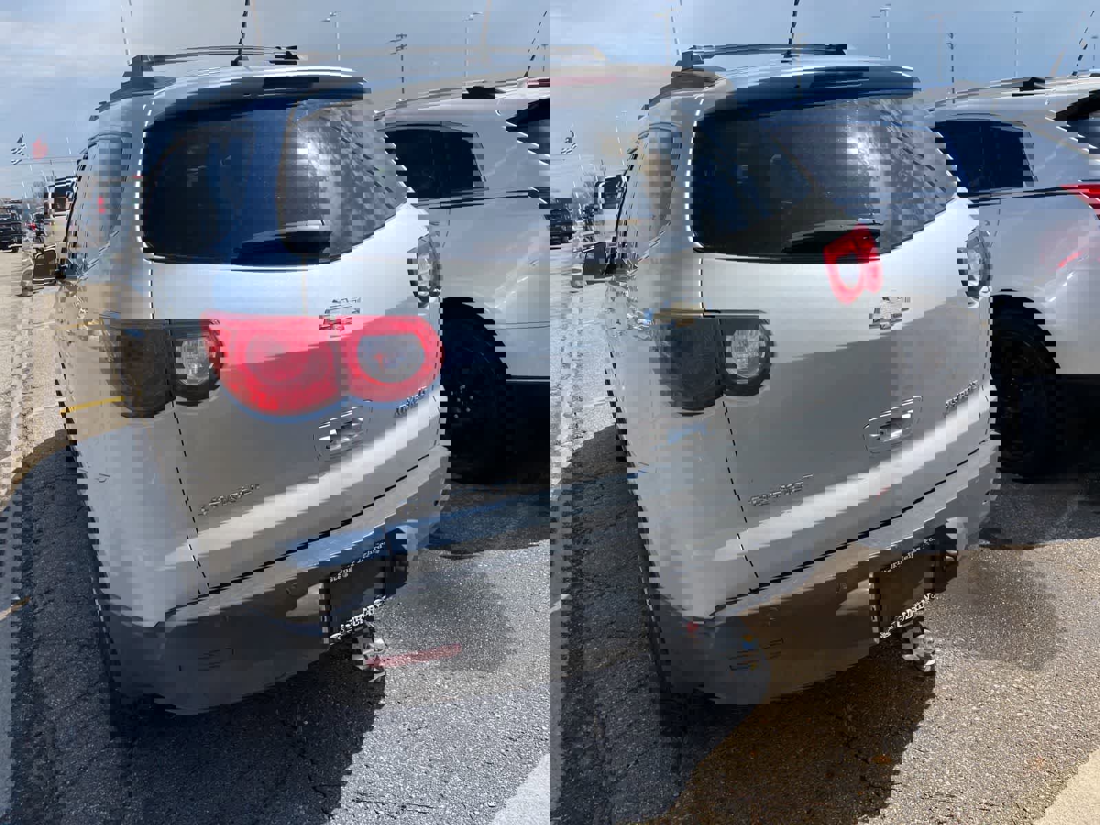 Used 2009 Chevrolet Traverse LT image 11