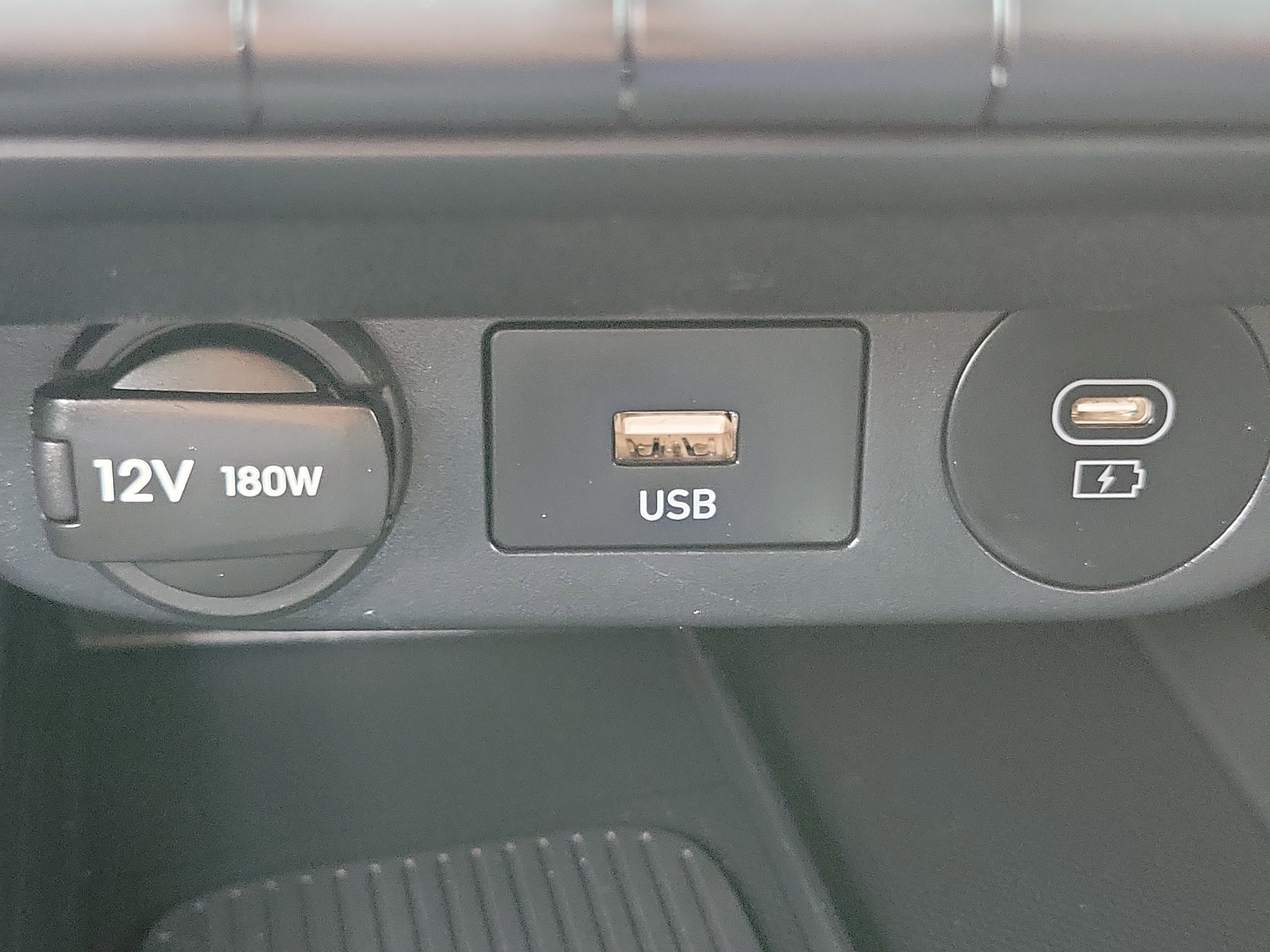 Certified 2025 Hyundai Elantra Sport image 15