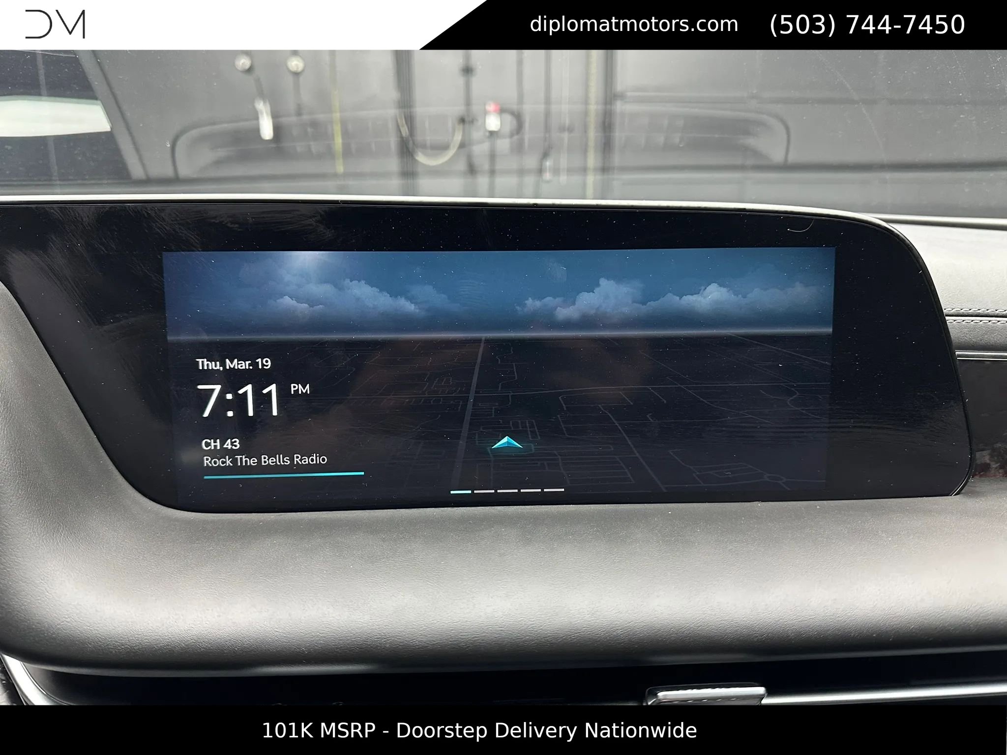 Used 2025 Genesis G90 3.5T image 36