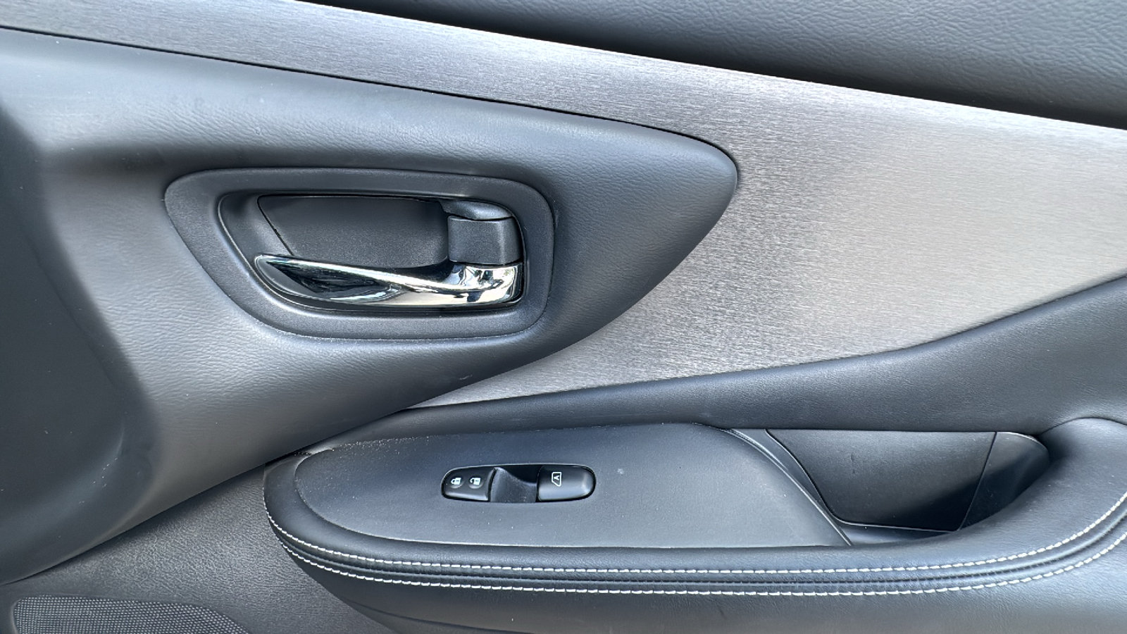 Used 2019 Nissan Murano SV w/ Premium Package FWD image 31