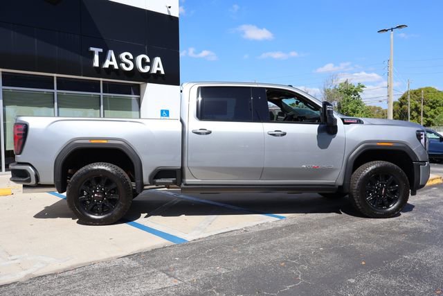 New 2026 GMC Sierra 2500 AT4 w/ AT4 Premium Plus Package image 9