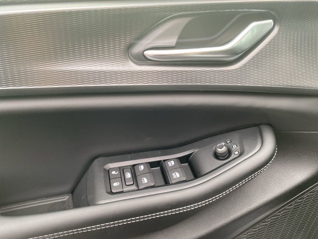 New 2025 Jeep Grand Cherokee Laredo X image 17