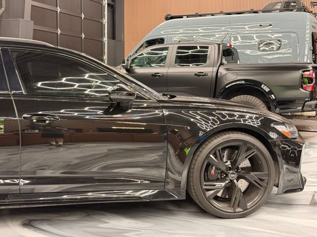 Used 2022 Audi RS 6 AWD/4WD image 5
