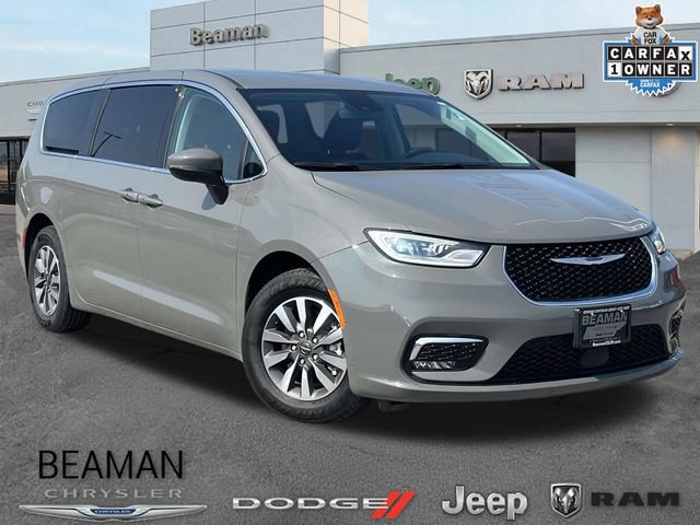 Used 2023 Chrysler Pacifica Touring-L FWD 360° Tour