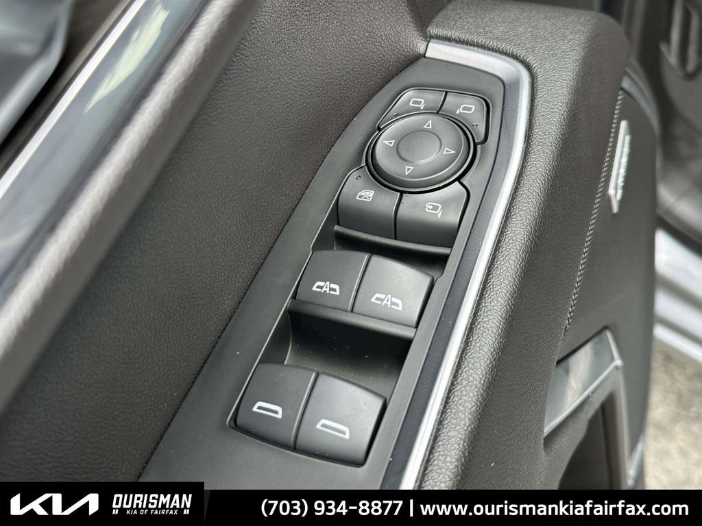 Used 2023 Chevrolet Silverado 1500 LTZ w/ LTZ Premium Package image 13