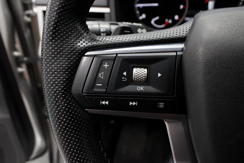 Used 2022 Mitsubishi Outlander SE image 28