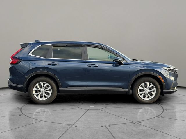 Used 2025 Honda CR-V LX image 7
