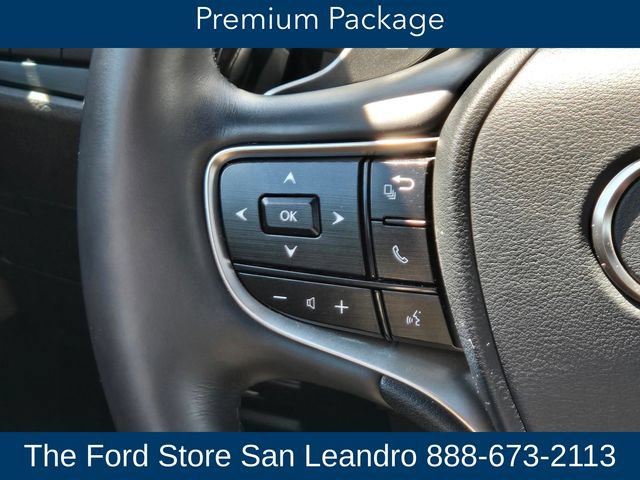 Used 2025 Lexus ES 300h w/ Premium Package FWD image 19