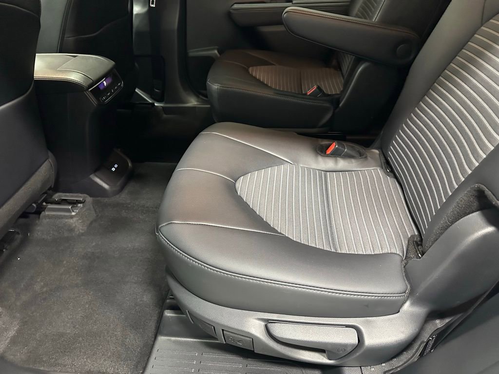Used 2025 Toyota Highlander XSE image 46