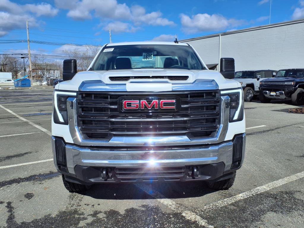 New 2025 GMC Sierra 2500 Pro image 2