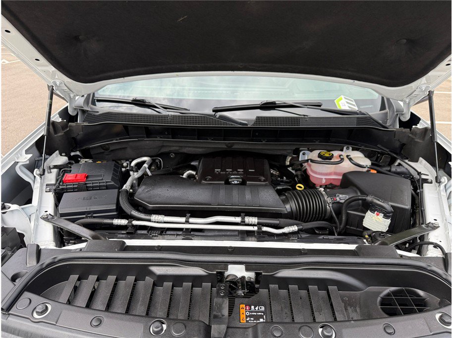 Used 2023 Chevrolet Silverado 1500 LT AWD/4WD image 50