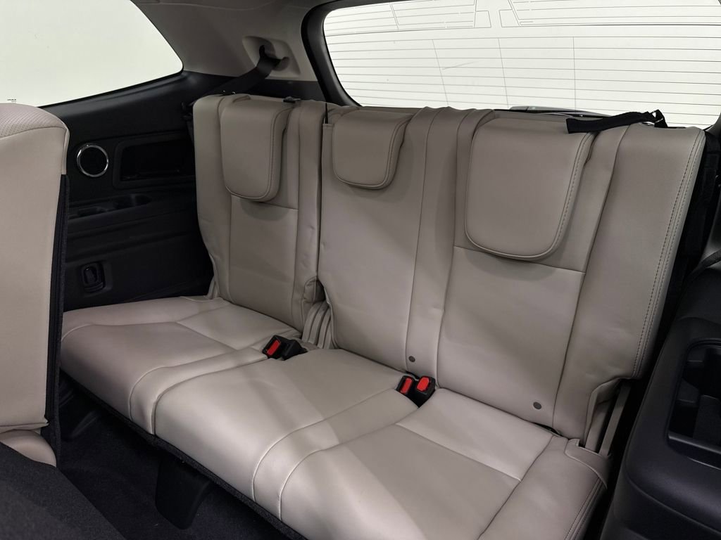 New 2025 Subaru Ascent Limited image 27