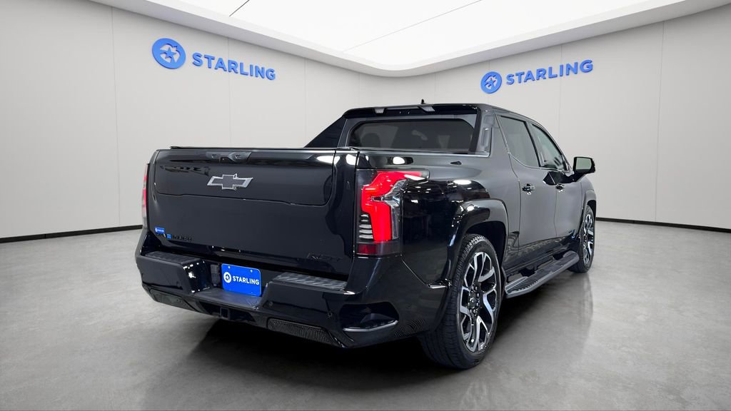 Used 2024 Chevrolet Silverado EV RST image 8