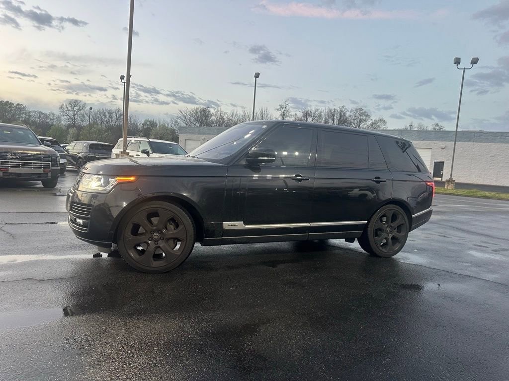 Used 2017 Land Rover Range Rover Long Wheelbase Supercharged image 13