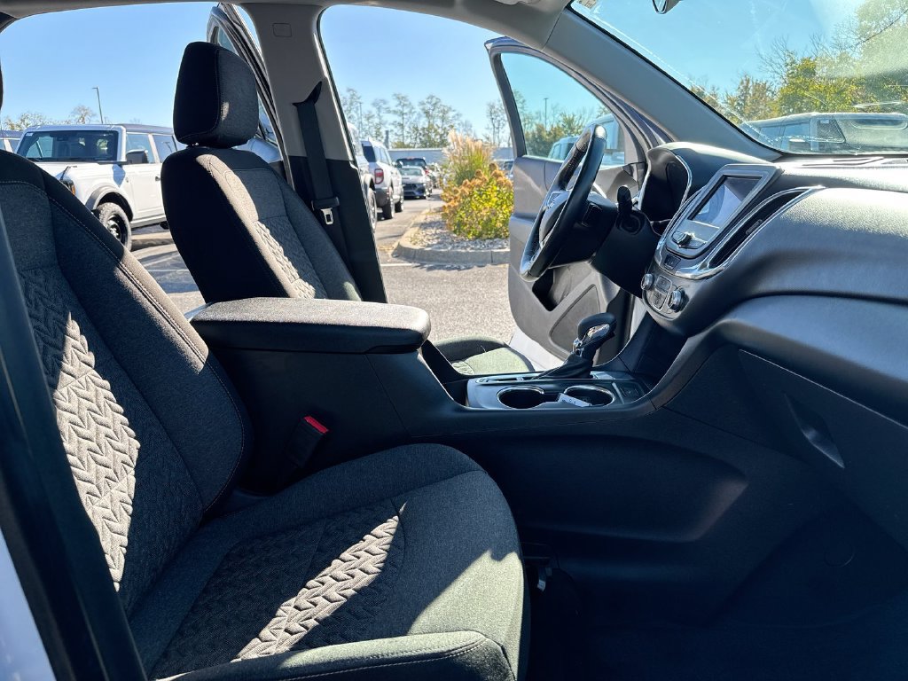 Used 2022 Chevrolet Equinox LT FWD image 21