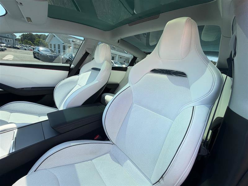 Used 2024 Tesla Model 3 Performance AWD/4WD image 10