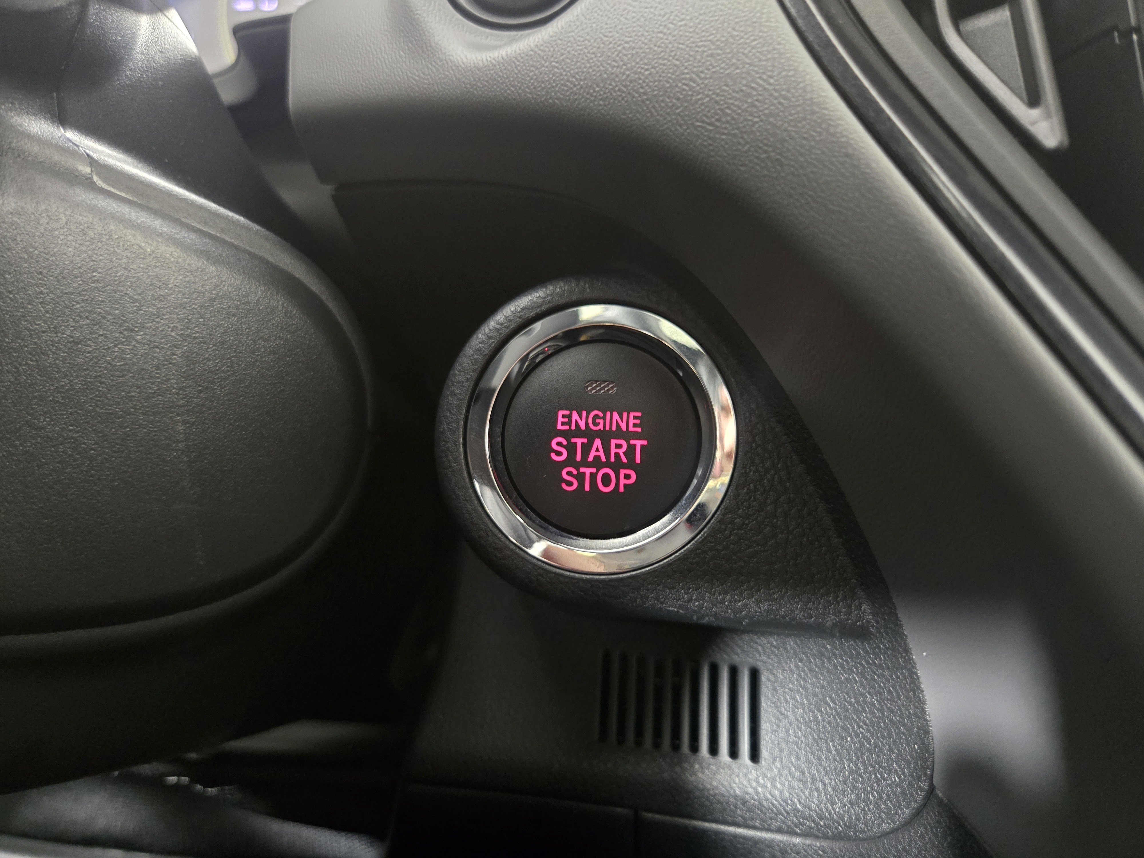 Used 2024 Subaru Crosstrek 2.5i Sport AWD/4WD image 24