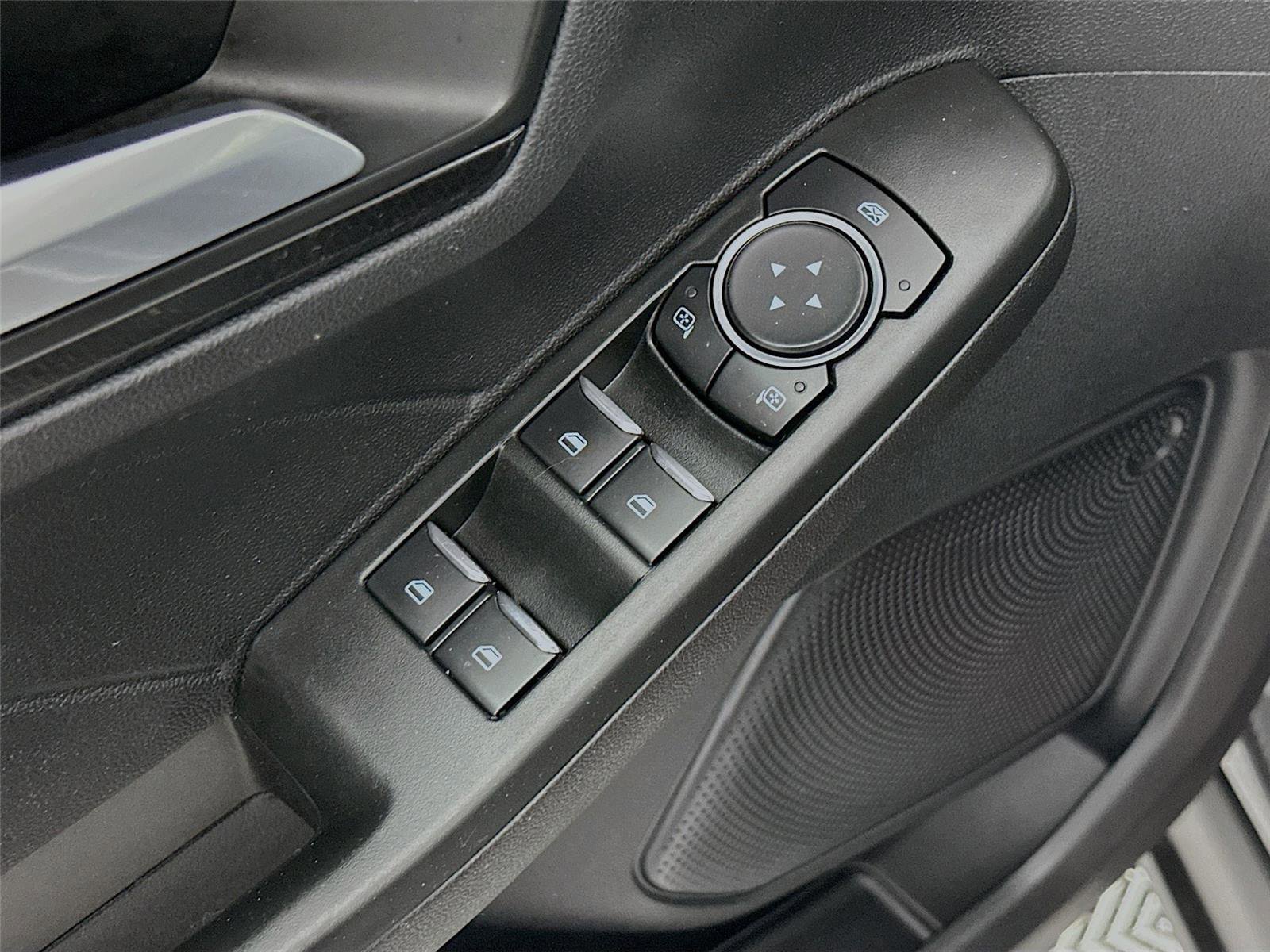 Used 2022 Ford Escape SEL w/ SEL Stealth AWD Package image 22