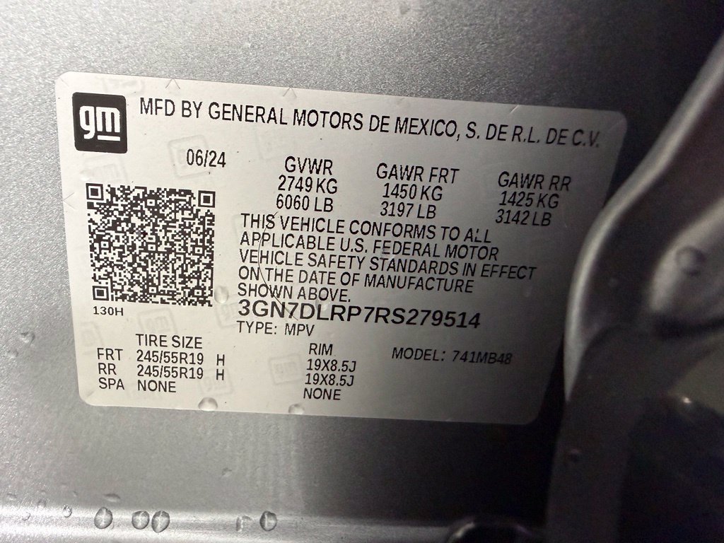 Used 2024 Chevrolet Equinox EV LT FWD image 24