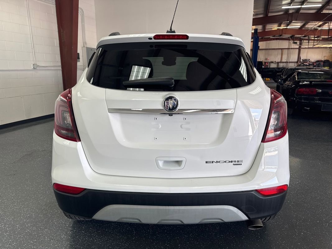 Used 2020 Buick Encore Preferred image 5