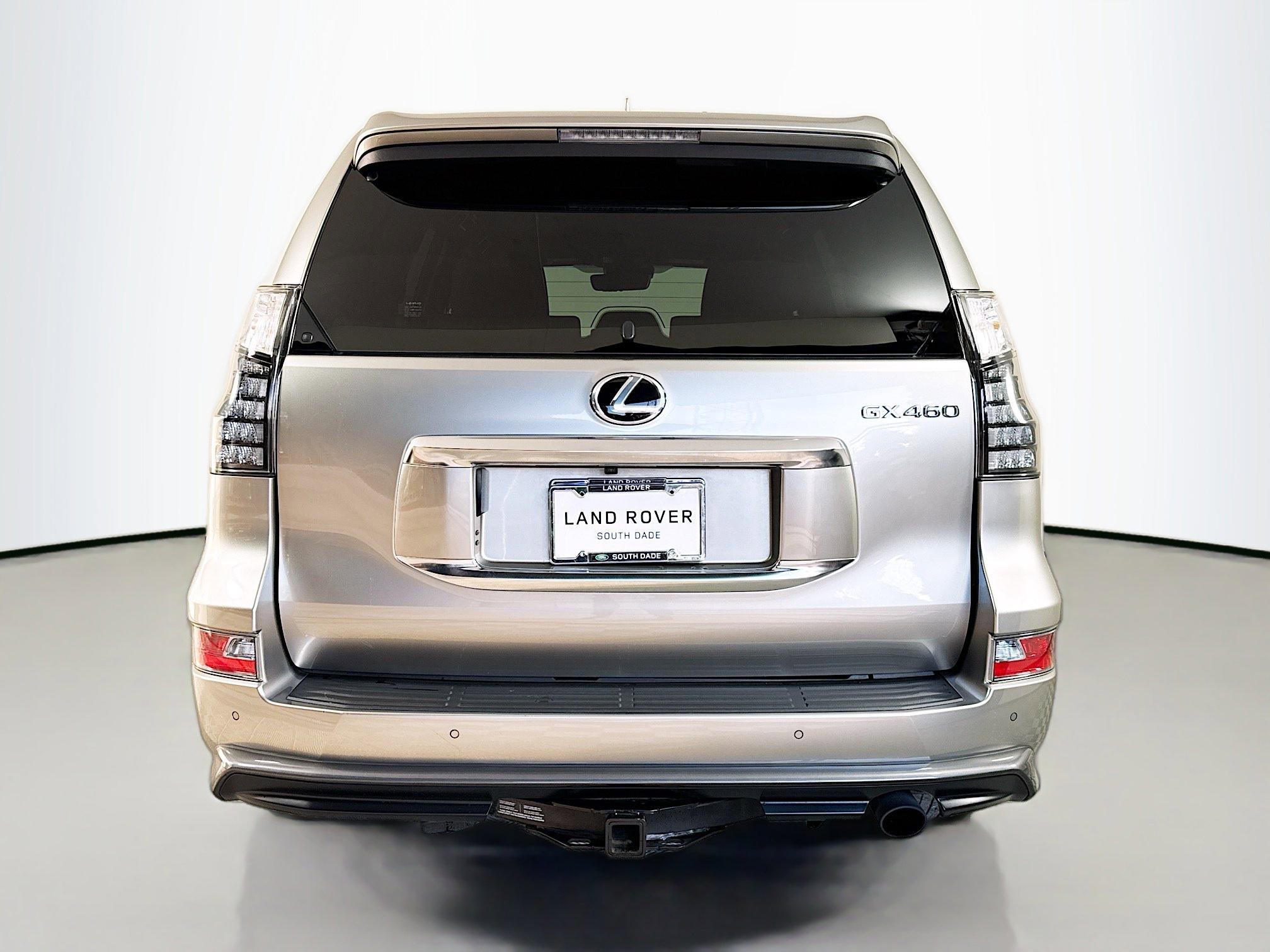 Used 2023 Lexus GX 460 Premium w/ Accessory Package AWD/4WD image 6