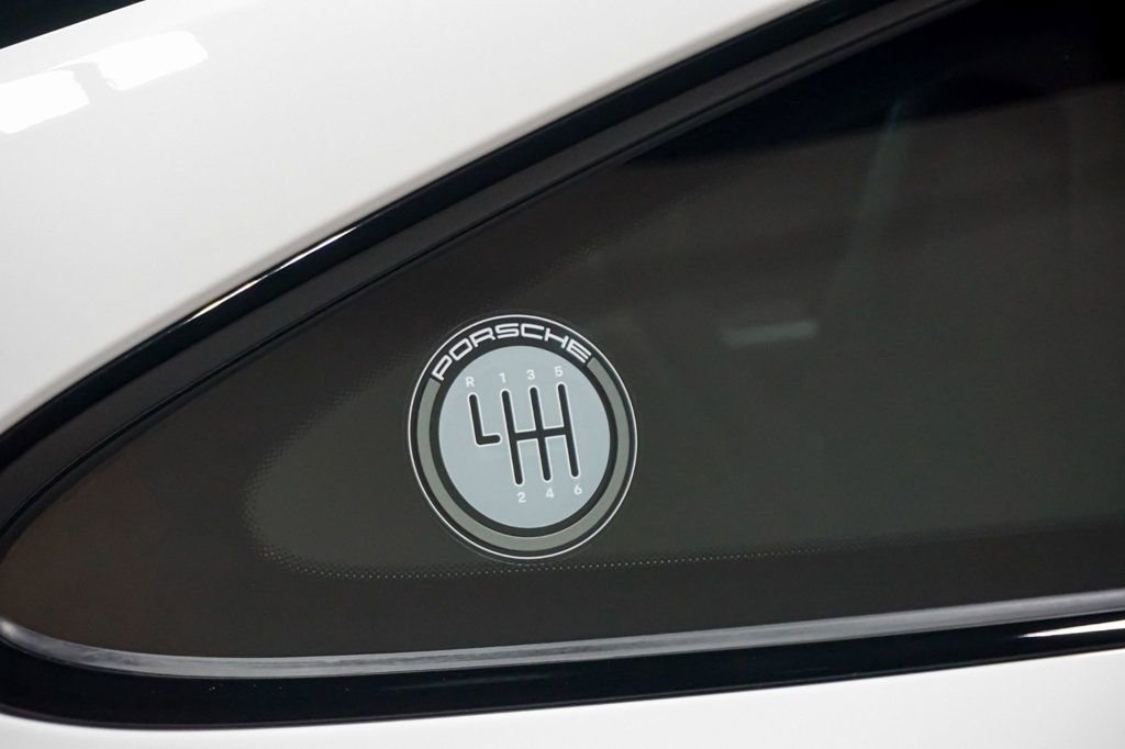 Used 2025 Porsche 911 Carrera T RWD image 70