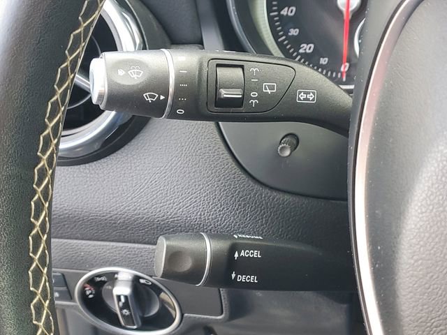 Used 2018 Mercedes-Benz GLA 250 4MATIC image 22