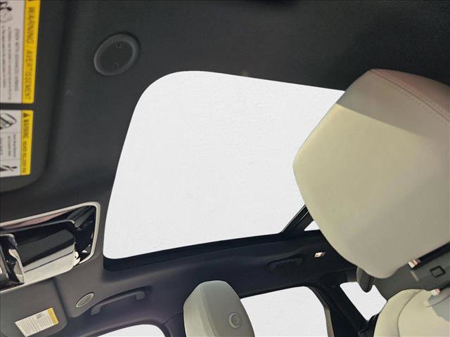 New 2026 Land Rover Range Rover Velar Dynamic SE image 29