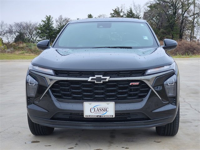 Used 2024 Chevrolet Trax RS w/ Sunroof Package image 3