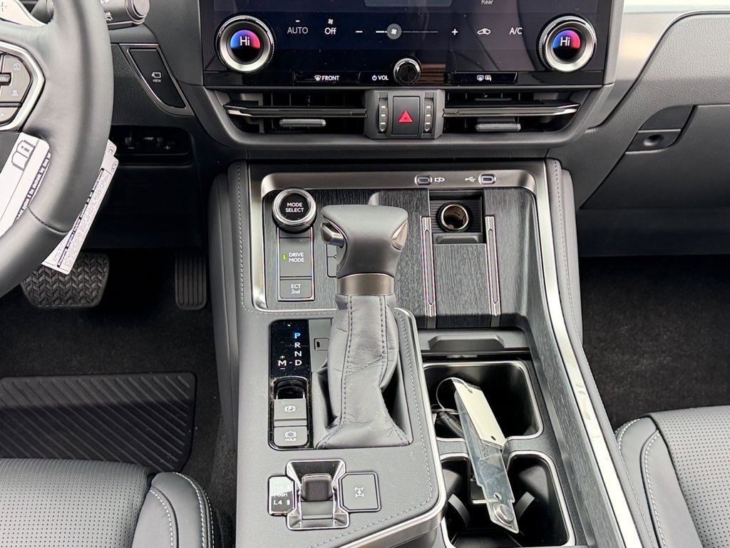 New 2026 Lexus GX 550 image 13