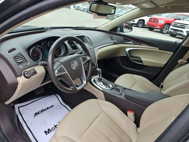 Used 2011 Buick Regal CXL image 11