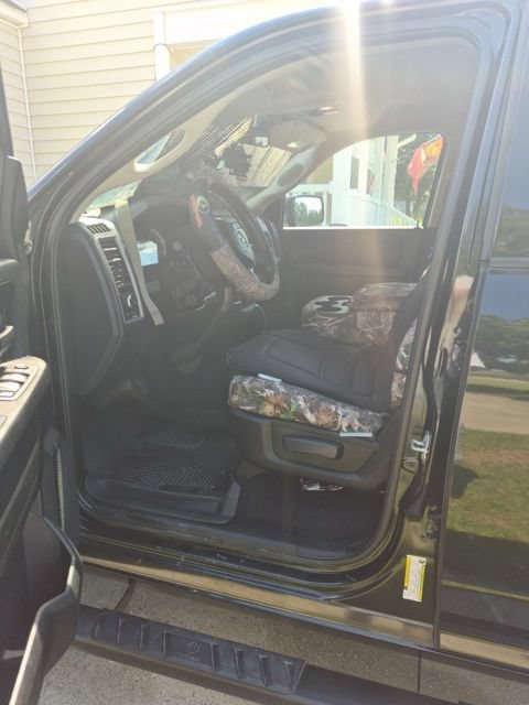 Used 2018 RAM 1500 Express w/ Black Ram 1500 Express Group RWD image 7