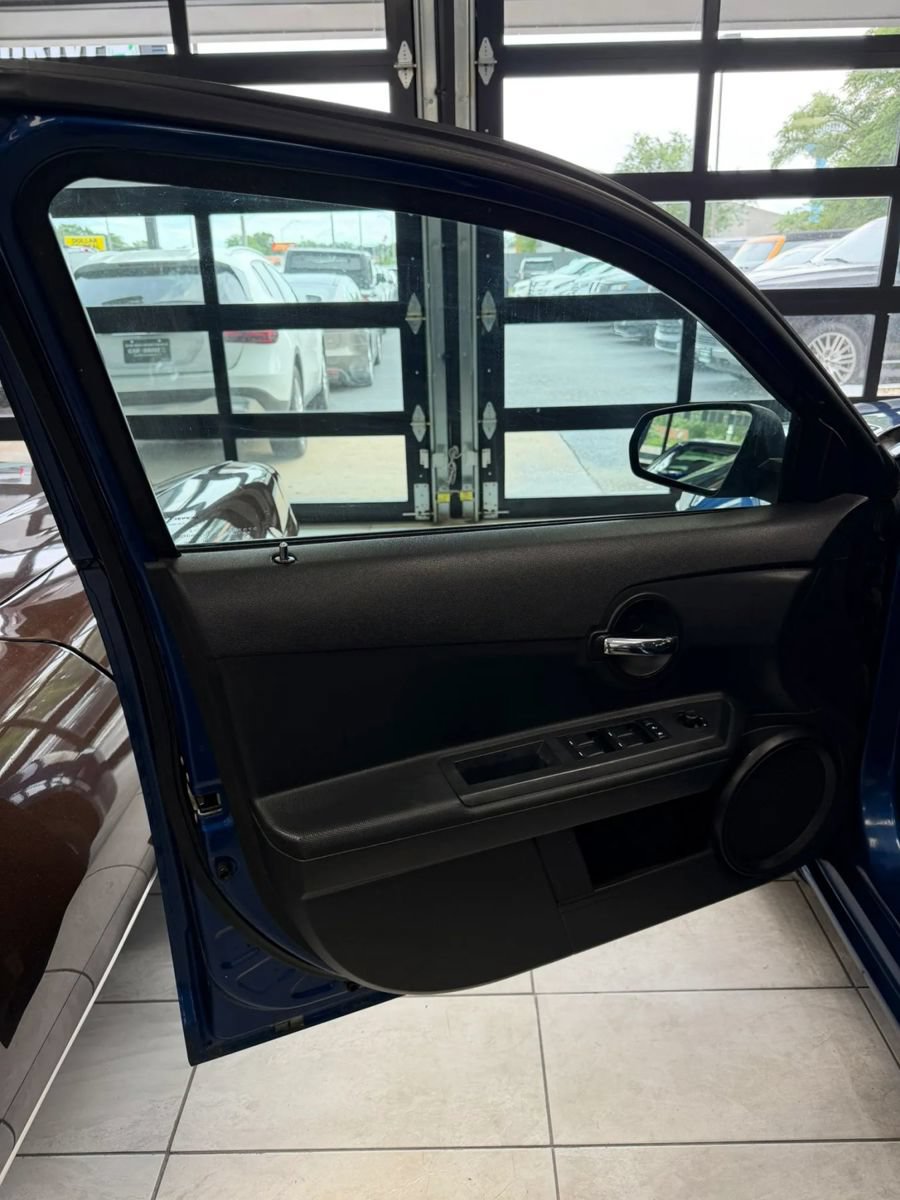 Used 2010 Dodge Avenger SXT FWD image 15