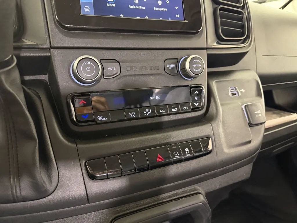 Used 2023 RAM ProMaster 2500 FWD image 22