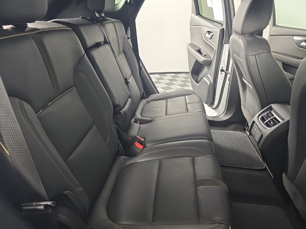 Used 2023 Chevrolet Blazer Premier image 39