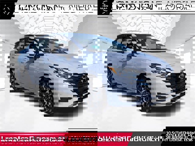 New 2025 Nissan Versa SV w/ Trunk Package