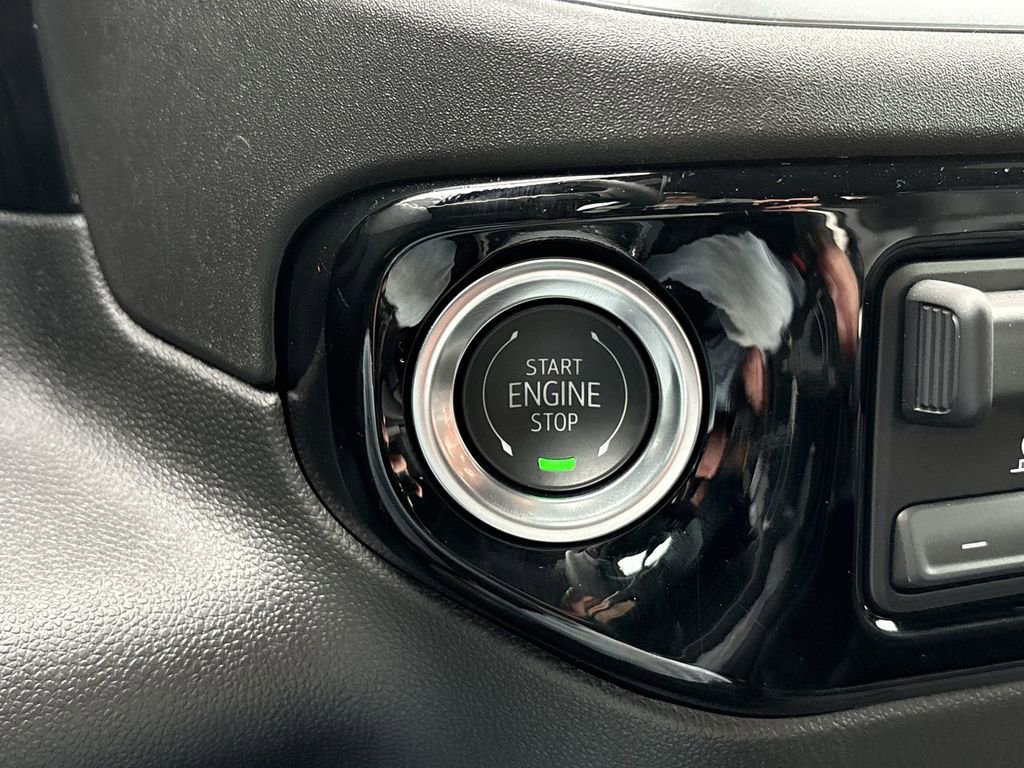 New 2025 Chevrolet Silverado 1500 LT image 19