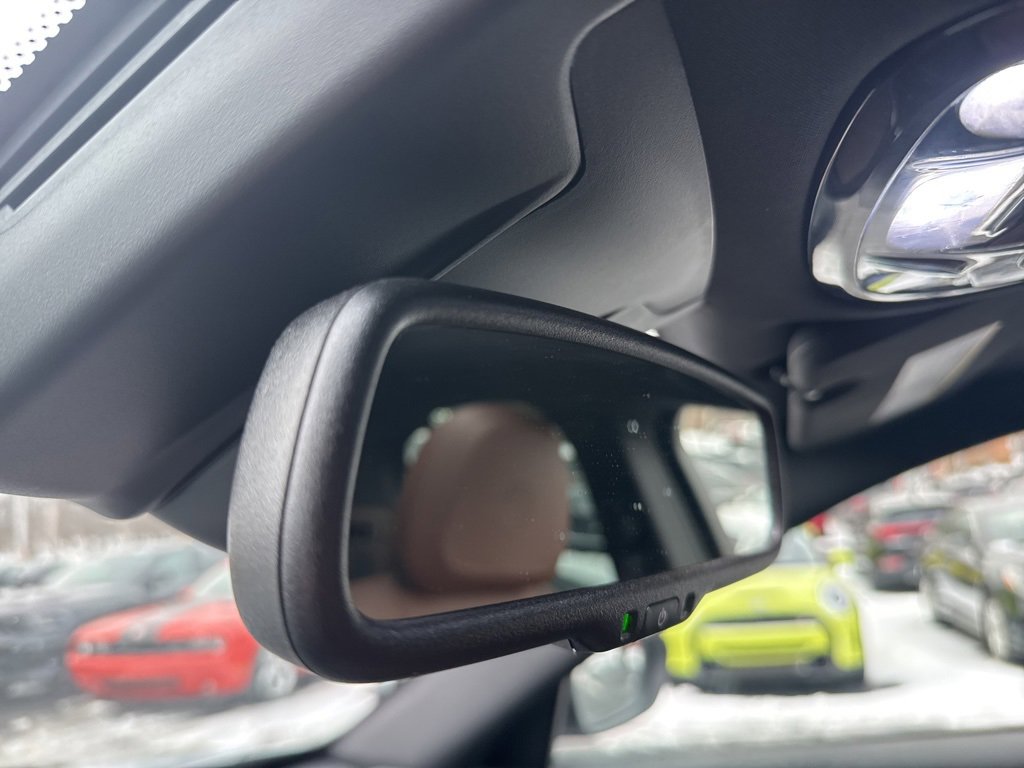 Used 2023 Alfa Romeo Stelvio Ti image 45