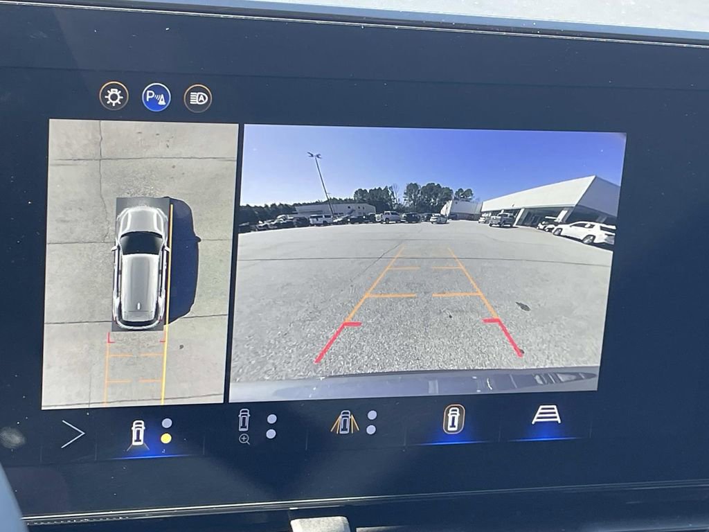 New 2026 Chevrolet Equinox LT w/ Convenience Package II image 19