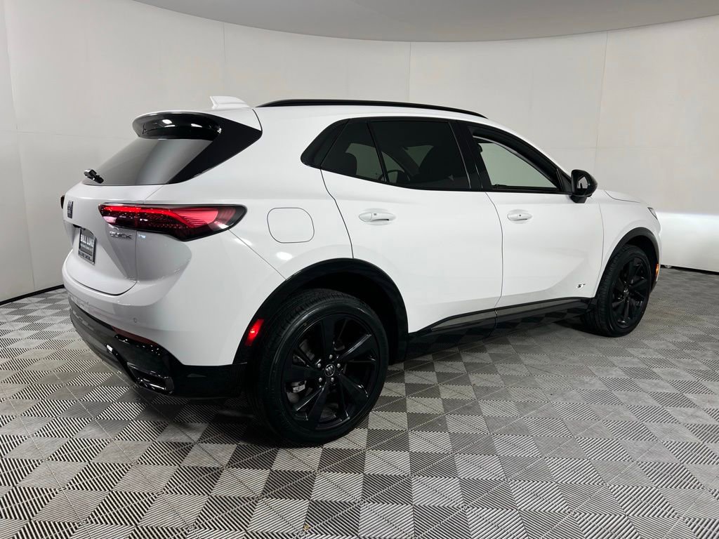 Used 2025 Buick Envision Sport Touring image 7